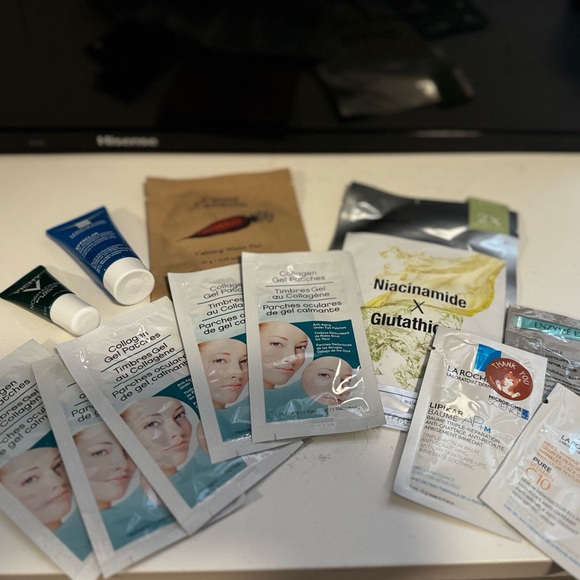 ❤️ Skincare Bundle for $15 ❤️ - Picture 2 of 5